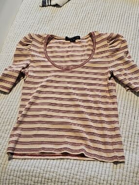Veronica Beard Striped Scoop Neck Puff Sleeve Top - Cream & Burgundy